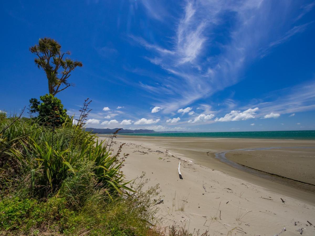 La Casa Al Mare - Golden Bay Beach House Tasman Exteriör bild